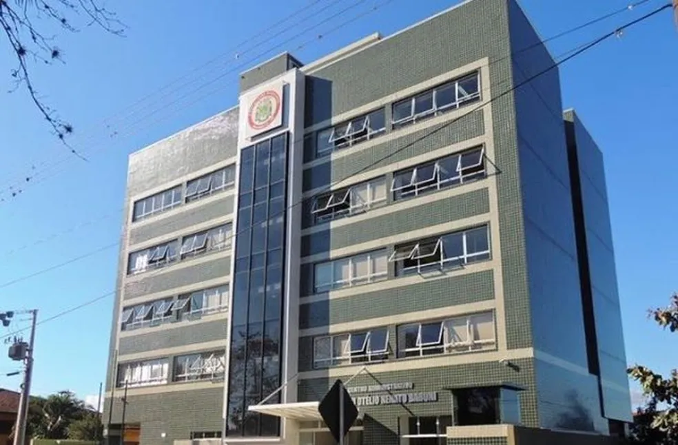Jaguariaíva tem nova estrutura administrativa: lei sancionada em 30 de junho reorganiza secretarias, cargos e atribuições